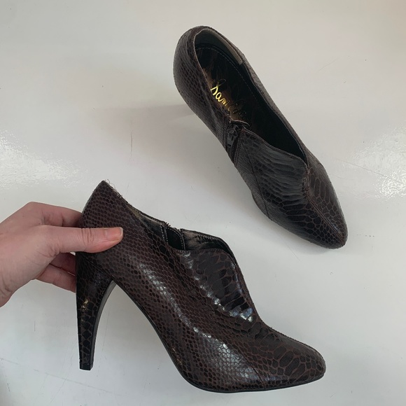 Sam Edelman Whitely Brown Boa Snake Skin Bootie - Picture 2 of 8
